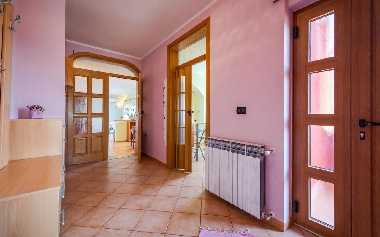 Iva House With Apartment Umag Bagian luar foto